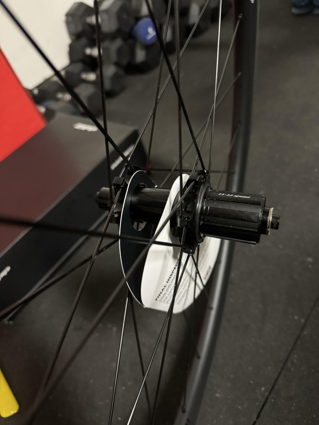 How to remove freehub Cycling Europe